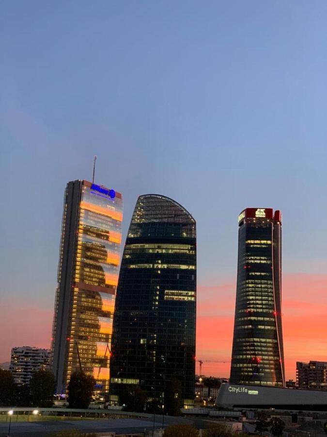 On The Top Floor Watching Citylife And Mico Μιλάνο Εξωτερικό φωτογραφία